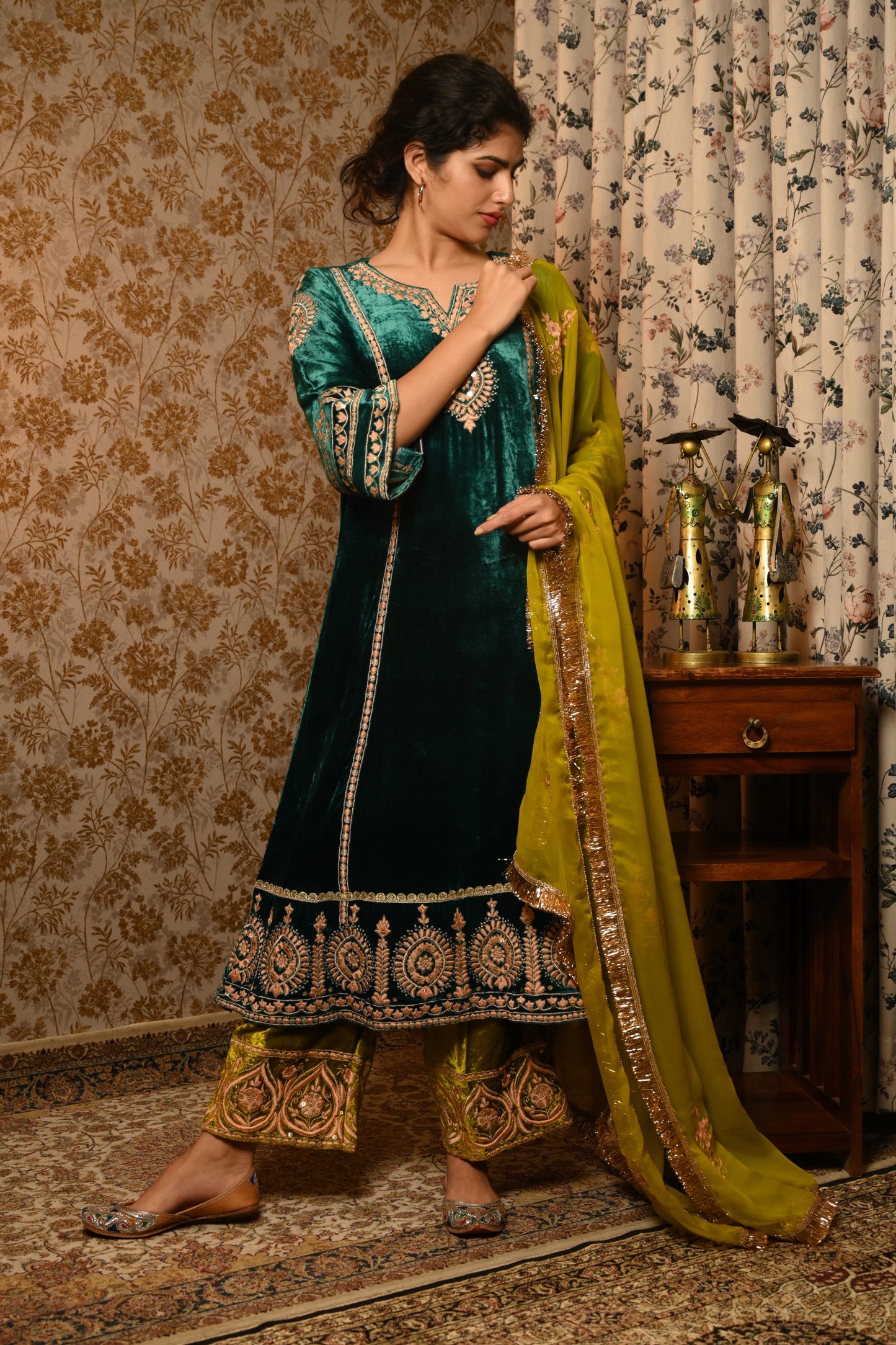 Emerald Green Velvet Resham and Sequins Embroidered suit set