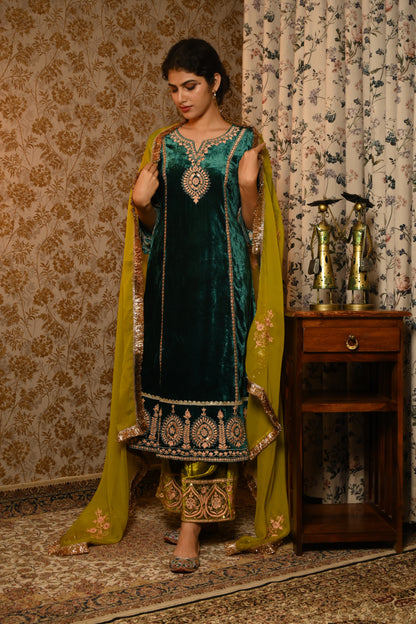 Emerald Green Velvet Resham and Sequins Embroidered suit set