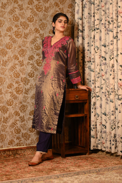 Heer Tissue Embroidered Kurti Pant